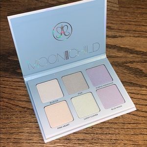 Anastasia Beverly Hills Moon child glow kit